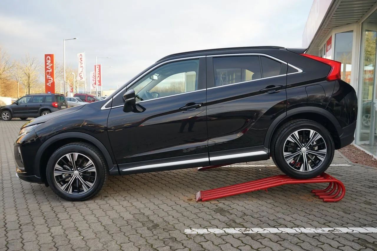 Mitsubishi Eclipse Cross 1.5 T-MIVEC...  Image 3